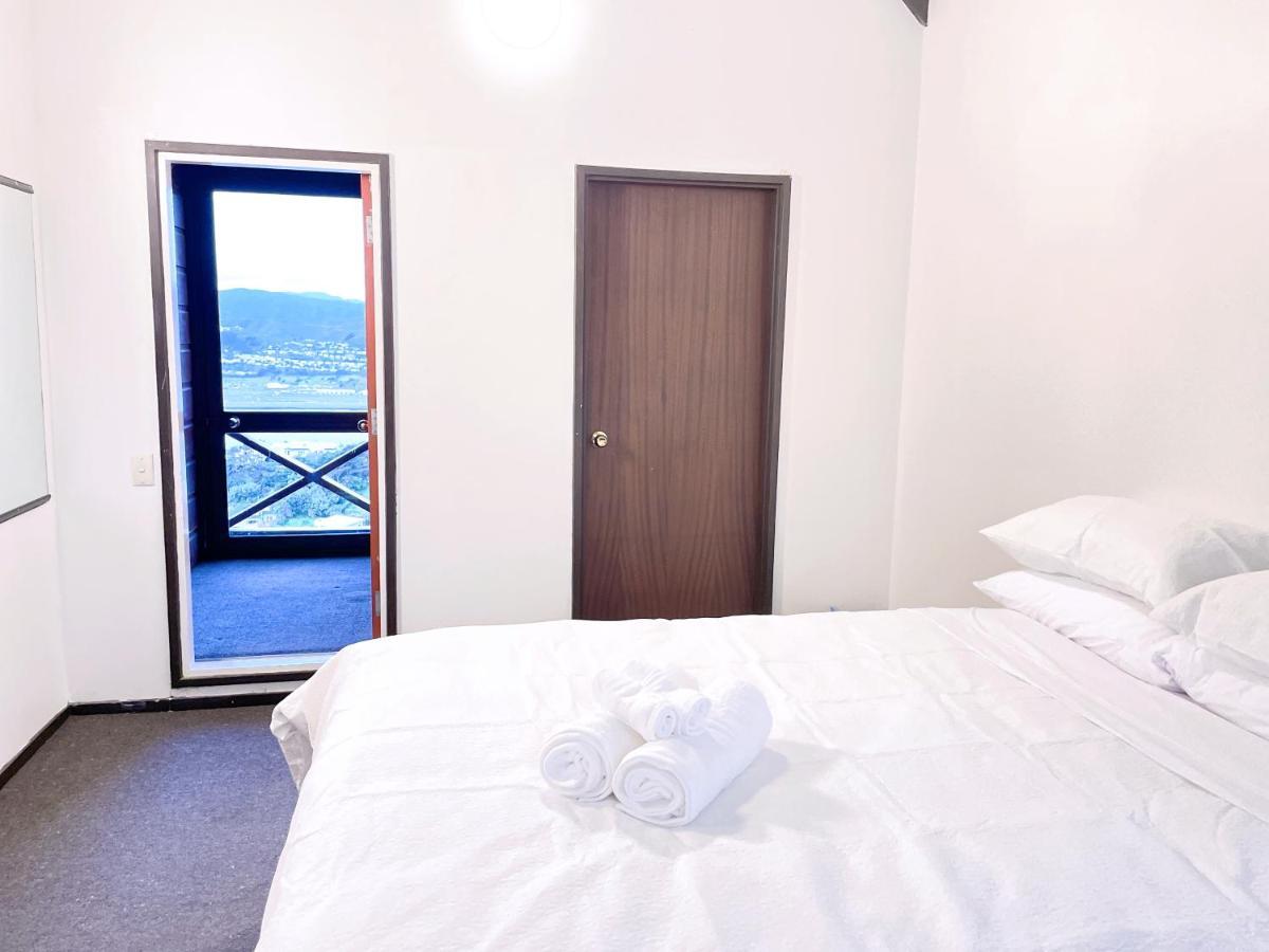 No Party Allowed,Sea View 5 Bedroom House Wellington Bagian luar foto