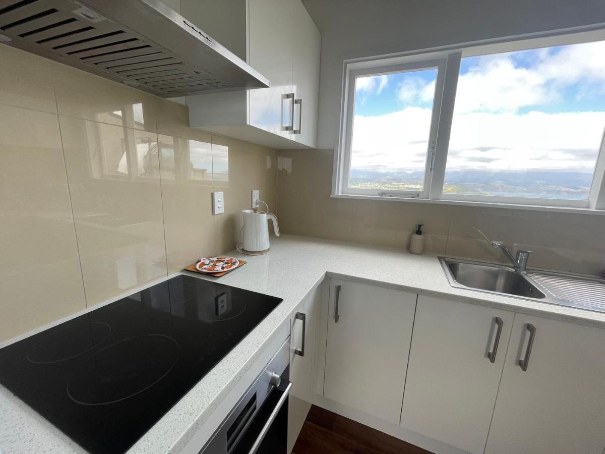 No Party Allowed,Sea View 5 Bedroom House Wellington Bagian luar foto